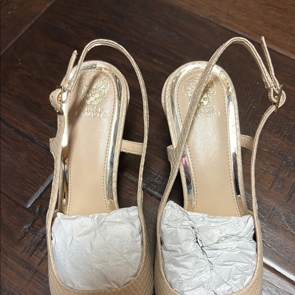 Vince Camuto Tan Slingback Heels with Pointed Toe Sindree Sz 7.5 snake caseina - Picture 6 of 11